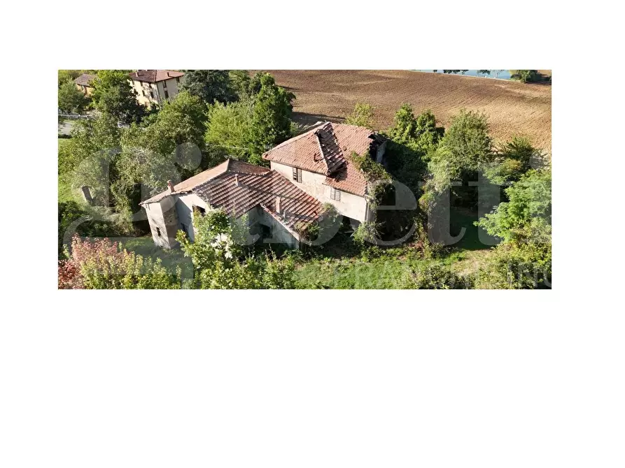 Immagine 6 di Rustico / casale in vendita  in Via Rivarossa, 1 a Agazzano