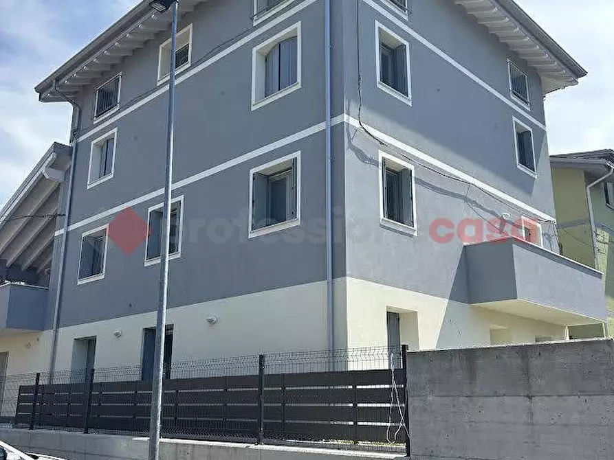 Immagine 2 di Appartamento in vendita  in Via ripa a Casalgrande