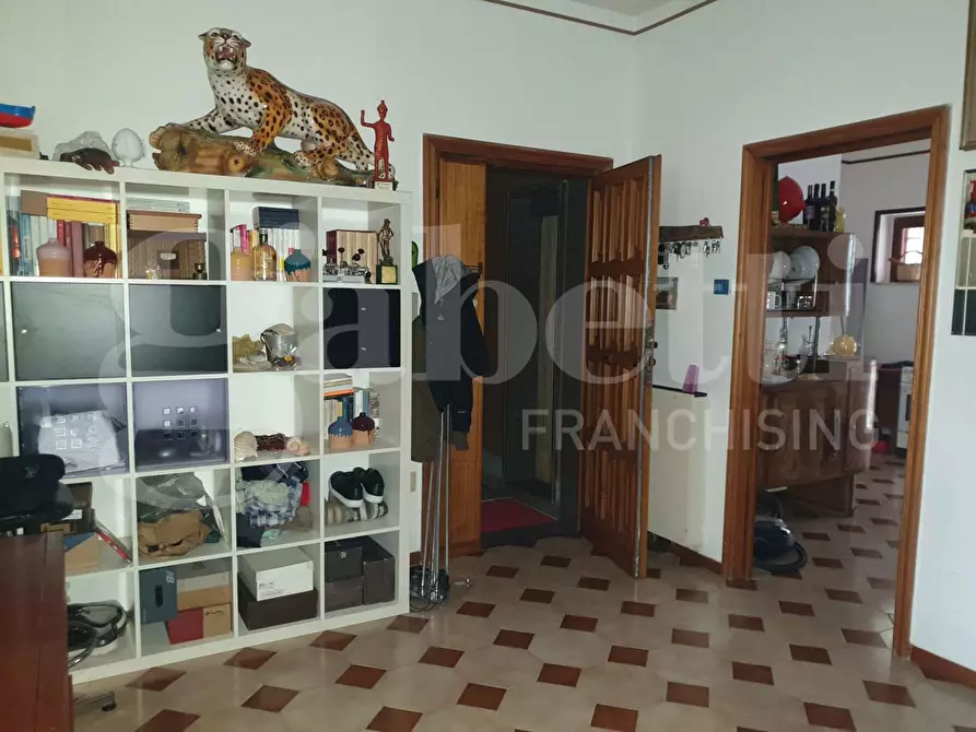 Immagine 10 di Appartamento in vendita  in Via SCHUMAN a Bari