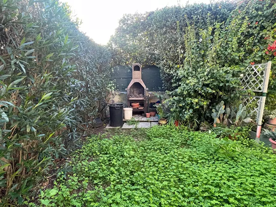 Immagine 23 di Villa in vendita  in Via delle muse, 32 a Siracusa