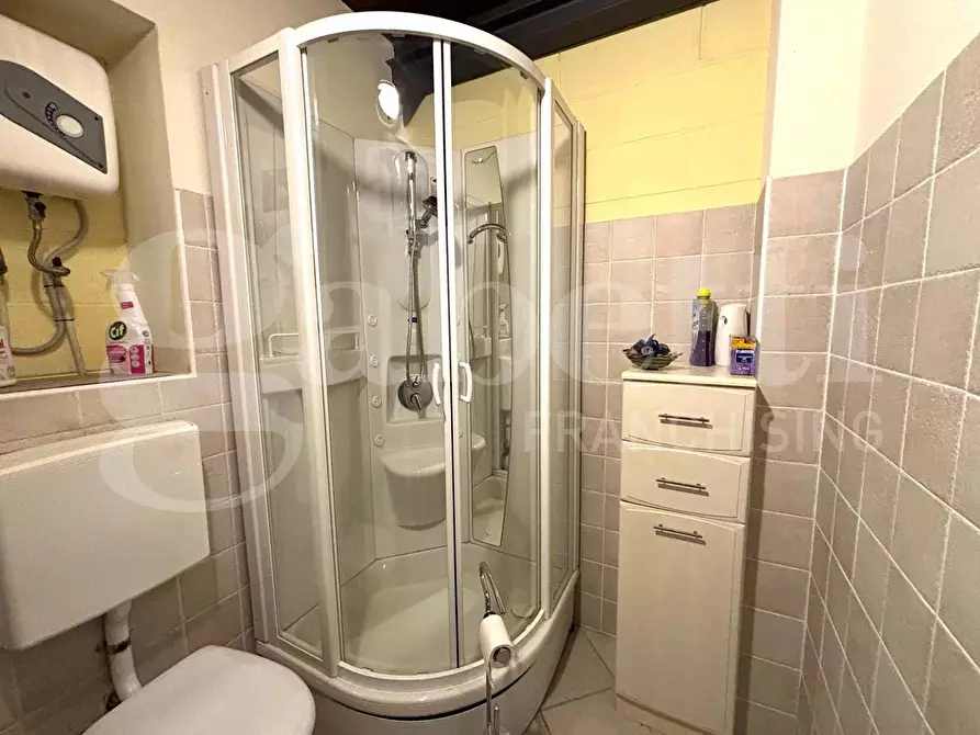 Immagine 14 di Loft/Open space in vendita  in Via dell'Artigianato a Finale Ligure