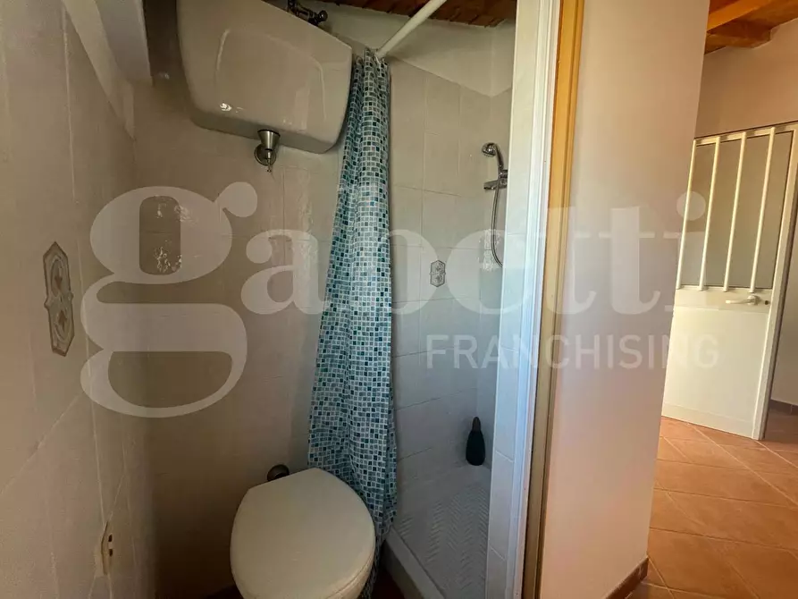 Immagine 18 di Appartamento in vendita  in Via Indipendenza, 379 a Gaeta