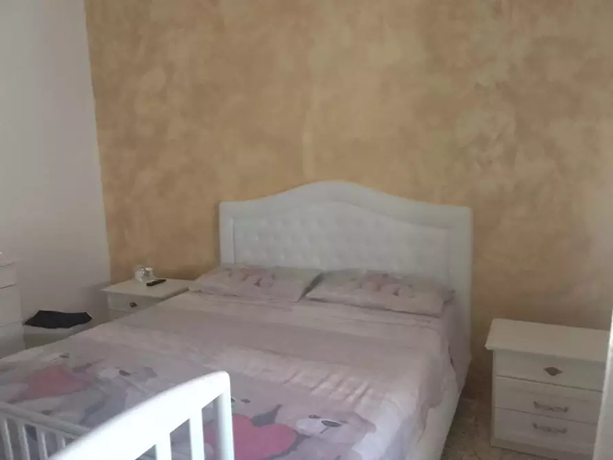 Immagine 14 di Appartamento in vendita  in Piazza BRODOLINI, 208 a Taranto