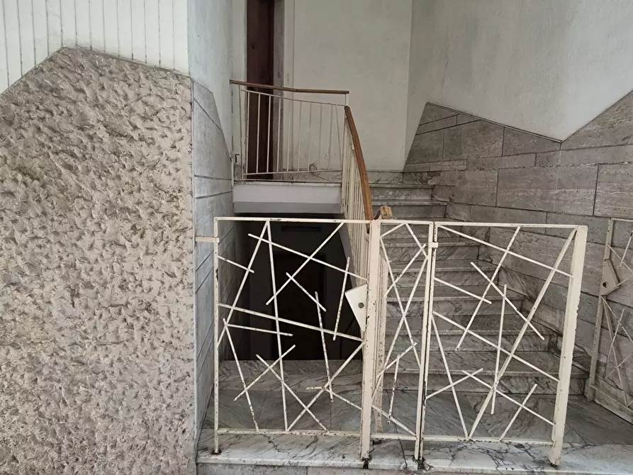 Immagine 33 di Magazzino in vendita  in Via aurelia, 125 a Roma