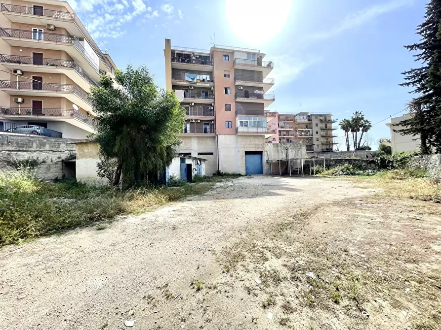 Immagine 4 di Capannone industriale in vendita  in Via luigi spagna, 50 a Siracusa