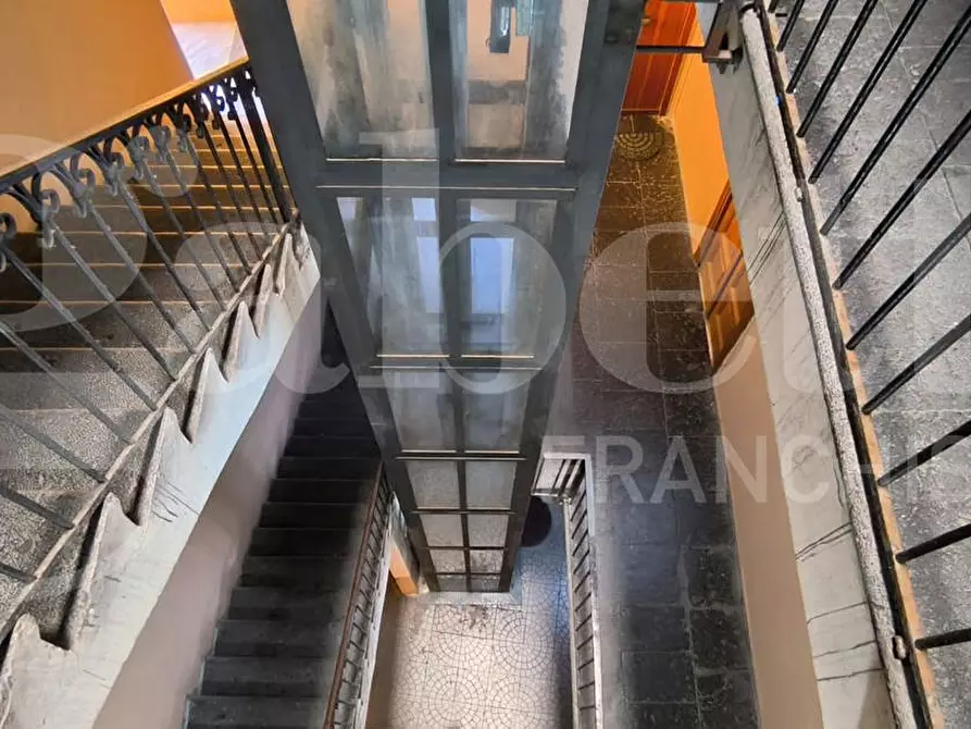 Immagine 23 di Appartamento in vendita  in Via Sant' Attanasio a Napoli
