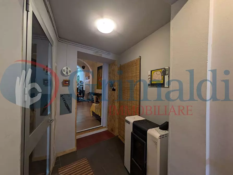 Immagine 23 di Magazzino in vendita  in Via del Testaio a Livorno