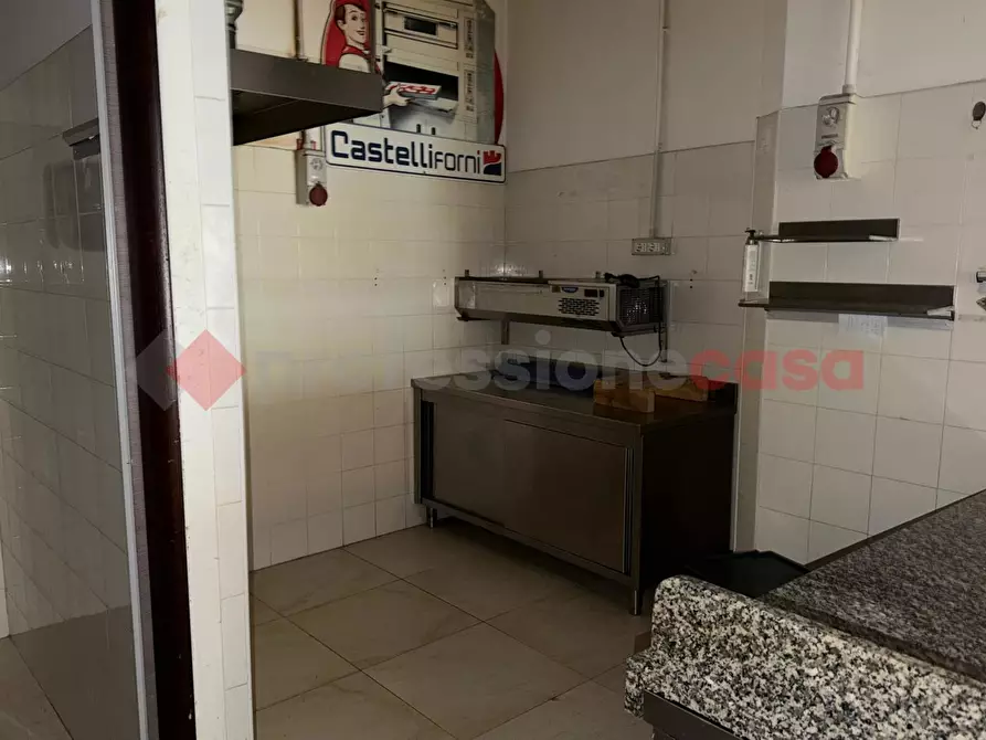 Immagine 4 di Negozio in affitto  in Via Casilina km 63.400, snc a Anagni