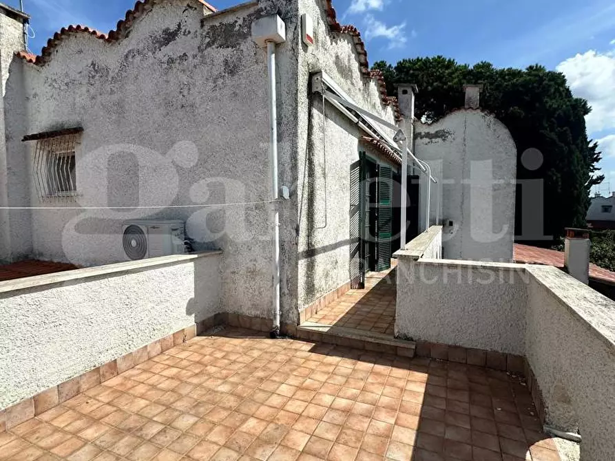 Immagine 18 di Villa in vendita  in Via neto, 17 a Ardea