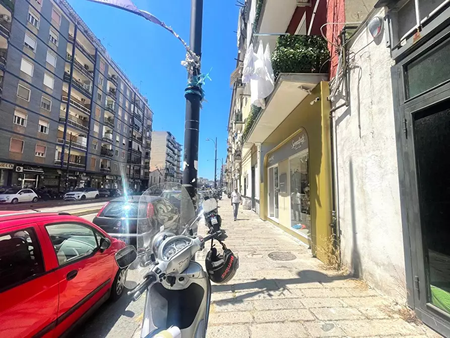 Immagine 3 di Negozio in vendita  in Via Nuova Poggioreale a Napoli