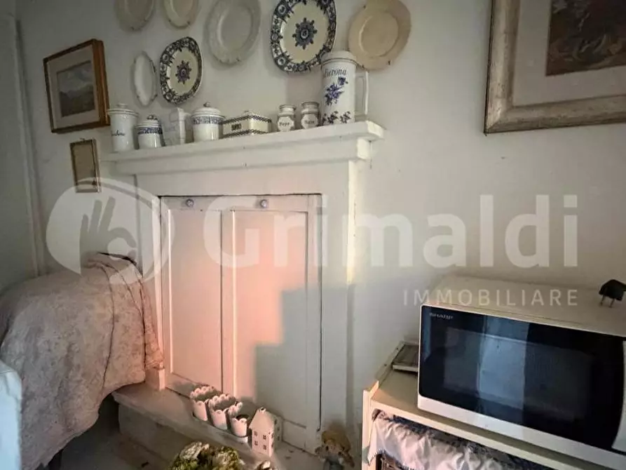 Immagine 10 di Appartamento in vendita  in Via SAN GIUSEPPE, 5 a Inverno E Monteleone