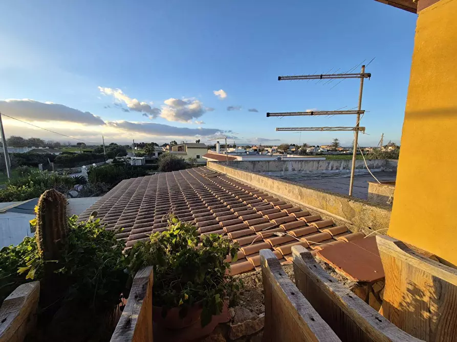 Immagine 15 di Villa in vendita  in Via giulio verne, 152 a Siracusa