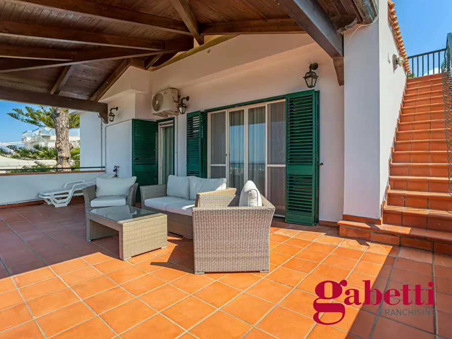 Immagine 23 di Villa in vendita  in Via Montenuovo Licola Patria, 138 a Pozzuoli