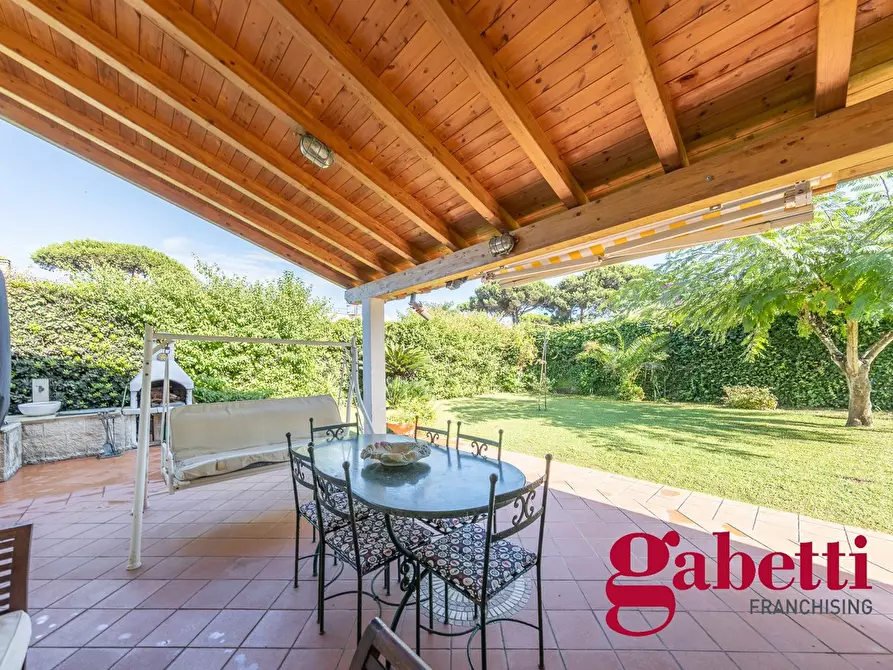 Immagine 11 di Villa in vendita  in Via Terracina, 90 a San Felice Circeo