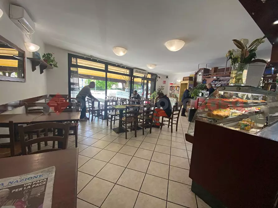 Immagine 6 di Negozio in vendita  in Via VILLA DEMIDOFF a Firenze