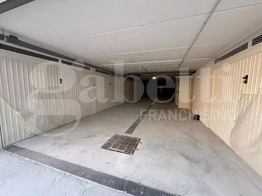 Immagine 11 di Appartamento in vendita  in Via G. Iustini, snc a Martinsicuro