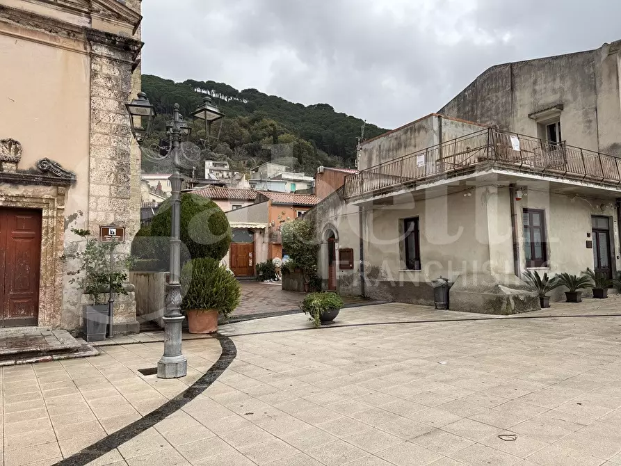 Immagine 4 di Casa indipendente in vendita  in Piazza Matrice, snc a Saponara