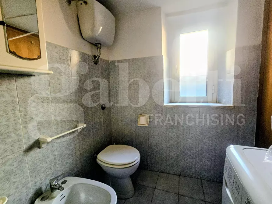 Immagine 20 di Appartamento in vendita  in Via Don Francesco Raimondi, 20 a Montelanico