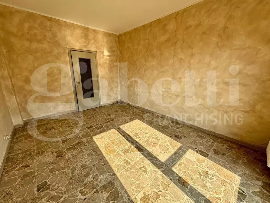 Immagine 13 di Appartamento in vendita  in Piazza Vittorio Veneto a Orbassano
