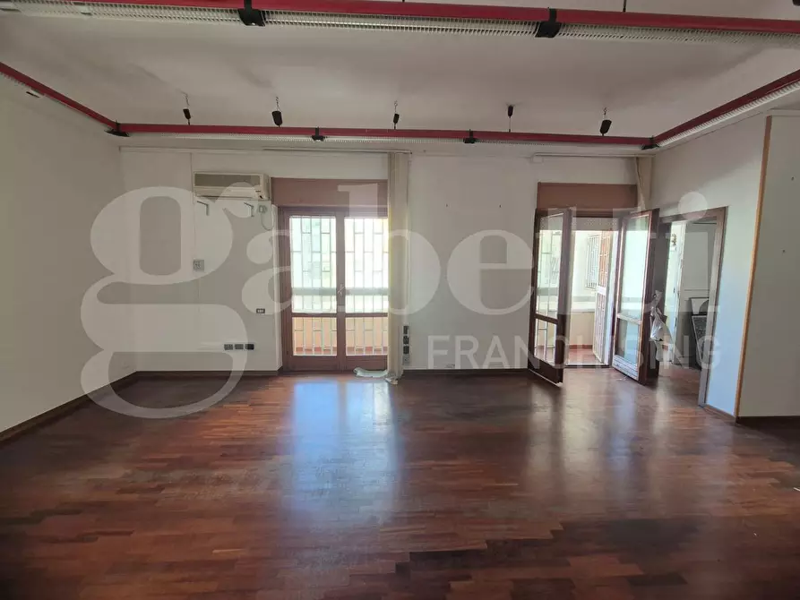 Immagine 9 di Appartamento in vendita  in Corso Umberto I, 221 a Torre Annunziata