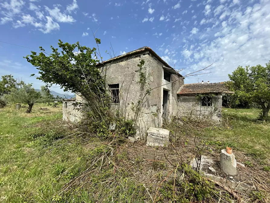 Immagine 15 di Rustico / casale in vendita  in Via SUGARELLE, 5 a Fondi