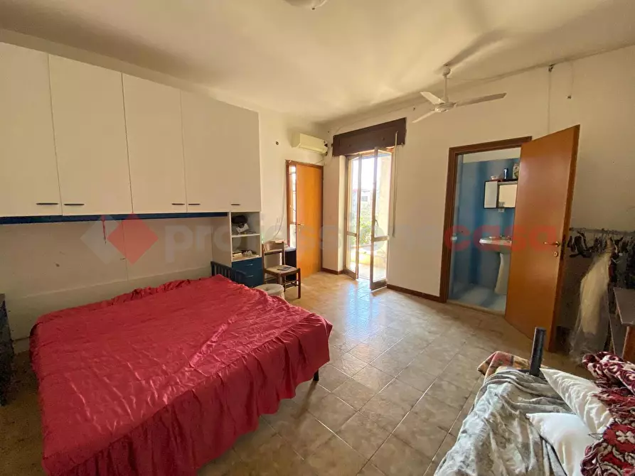 Immagine 12 di Casa indipendente in vendita  in Via Salerno, snc a Mondragone