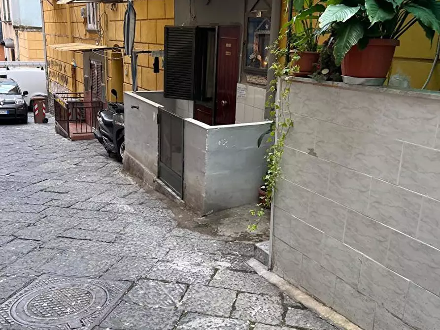 Immagine 3 di Appartamento in vendita  in Via Cesare D' engenio a Napoli