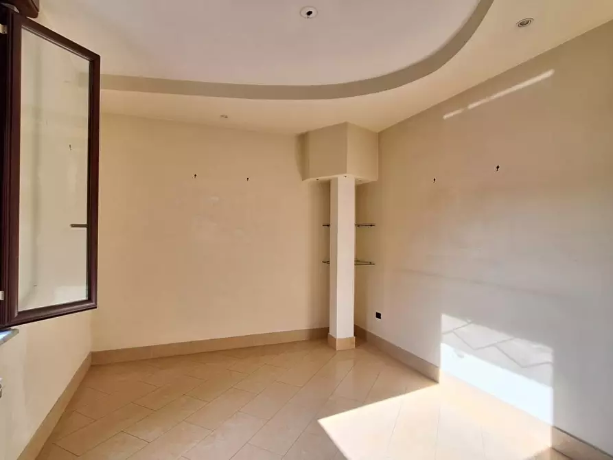 Immagine 11 di Appartamento in vendita  in Corso Campano a Giugliano In Campania