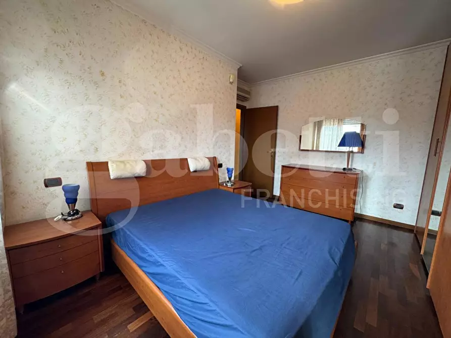 Immagine 30 di Appartamento in vendita  in Via Beniamino Segre, 15 a Roma