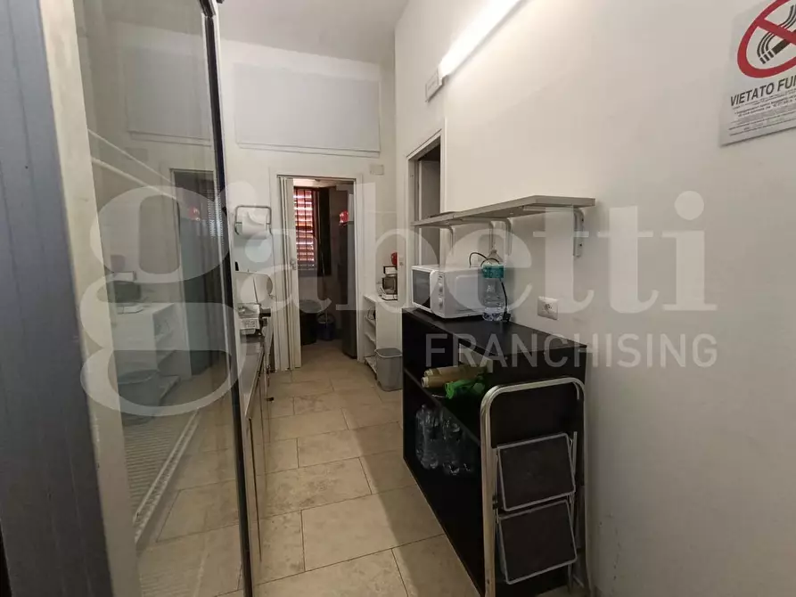 Immagine 15 di Laboratorio in vendita  in Via LUNGOMARE ANDREA DORIA, 68 a Ragusa