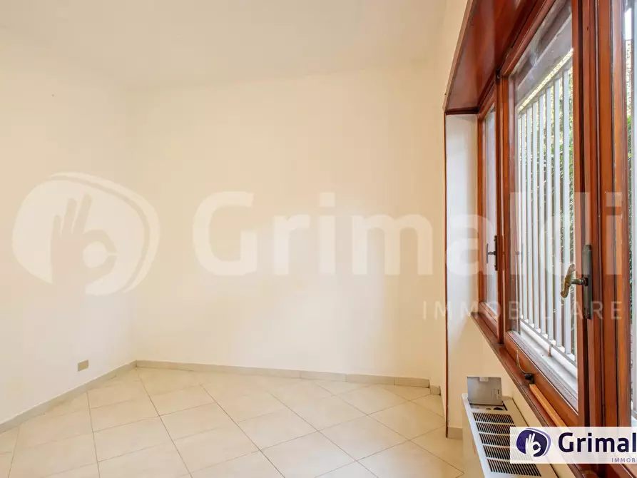 Immagine 18 di Appartamento in vendita  in Via del Serafico a Roma