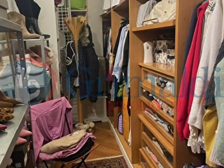 Immagine 13 di Appartamento in vendita  in Via borra a Livorno