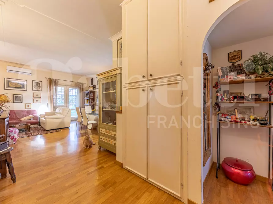 Immagine 10 di Attico in vendita  in Via Pietro Maffi, 144 a Roma