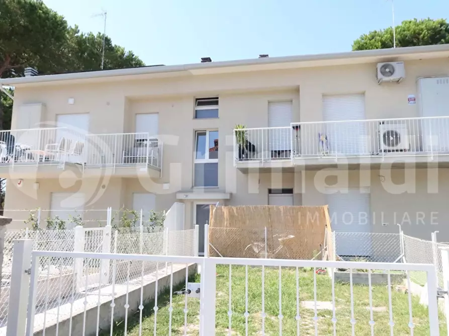 Immagine 2 di Appartamento in vendita  in Via Garda a Cervia