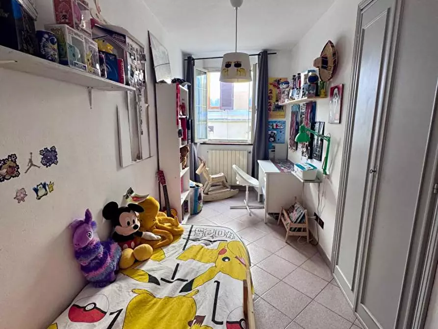 Immagine 10 di Appartamento in vendita  in Via BORGO DEL PONTE, 123 a Massa