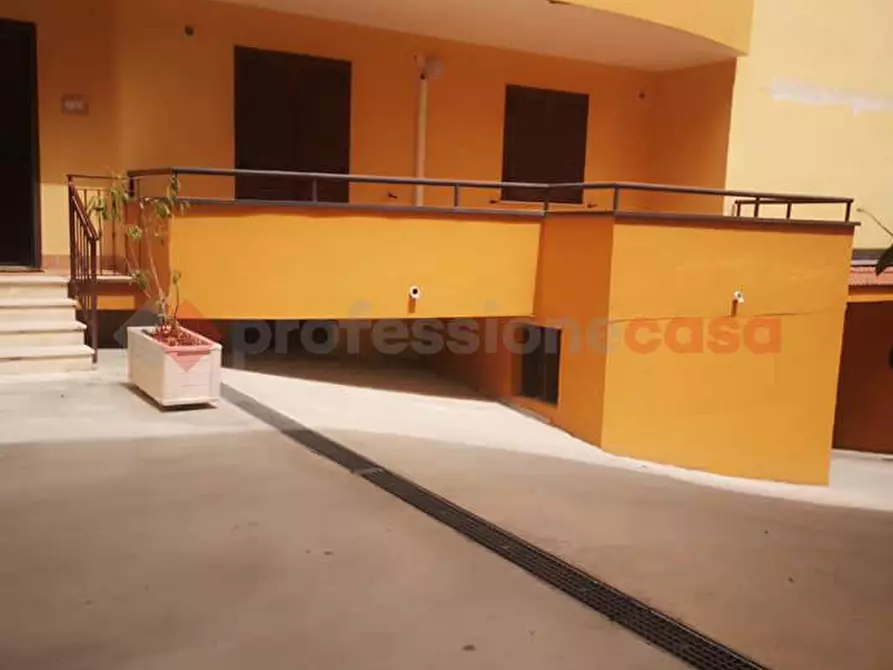 Immagine 2 di Appartamento in vendita  in Via Arbustella, 0 a Vitulazio