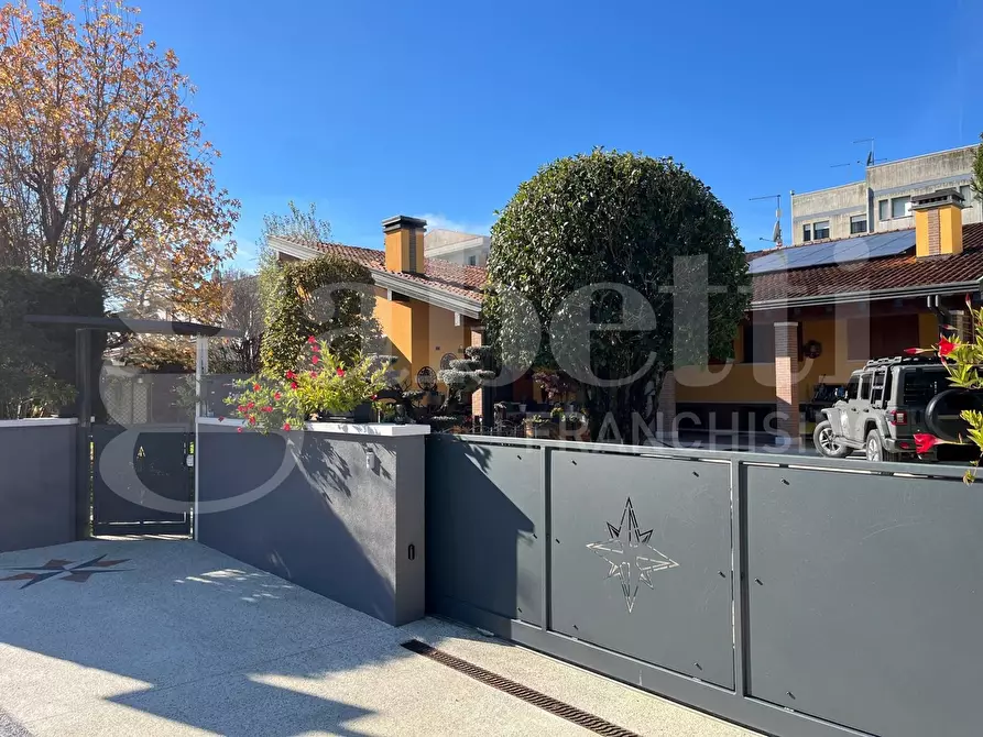 Immagine 16 di Villa in vendita  in Via Andretto Attilio, 4 a Sandrigo