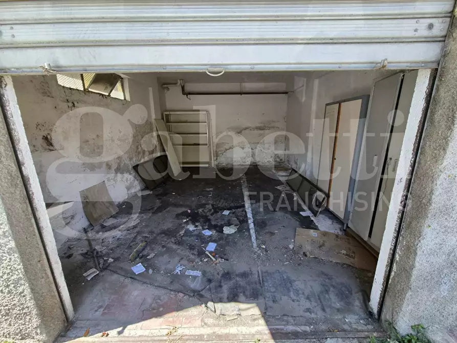 Immagine 10 di Appartamento in vendita  in Viale de Filipps, 24 a Catanzaro