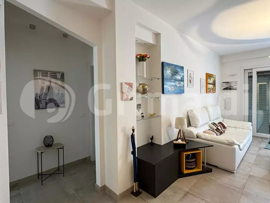 Immagine 4 di Appartamento in vendita  in Via G. MATTEOTTI, 1350 a Montignoso