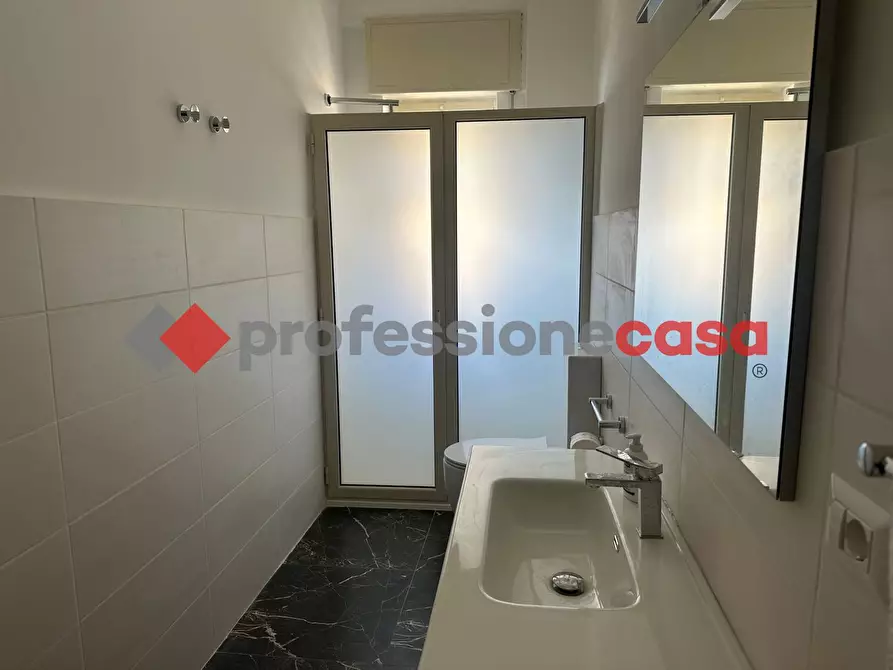 Immagine 12 di Appartamento in vendita  in Via Nizzeti a Aci Castello