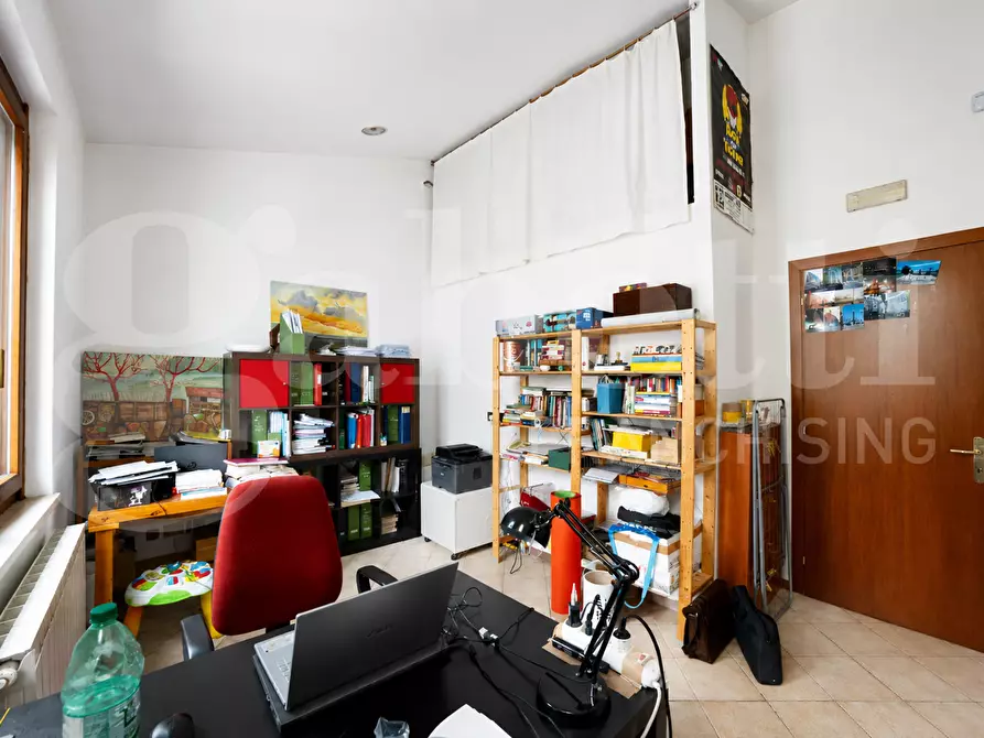 Immagine 7 di Casa indipendente in vendita  in Via PIETRO NENNI, 13 a Torgiano