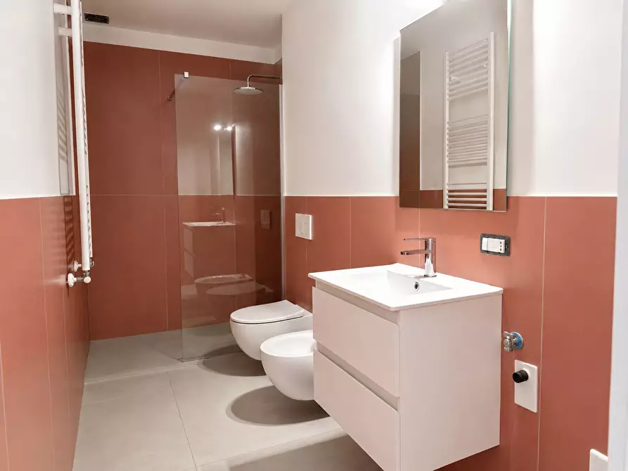 Immagine 14 di Appartamento in vendita  in Via Padre Massaruti, 304 a Roma