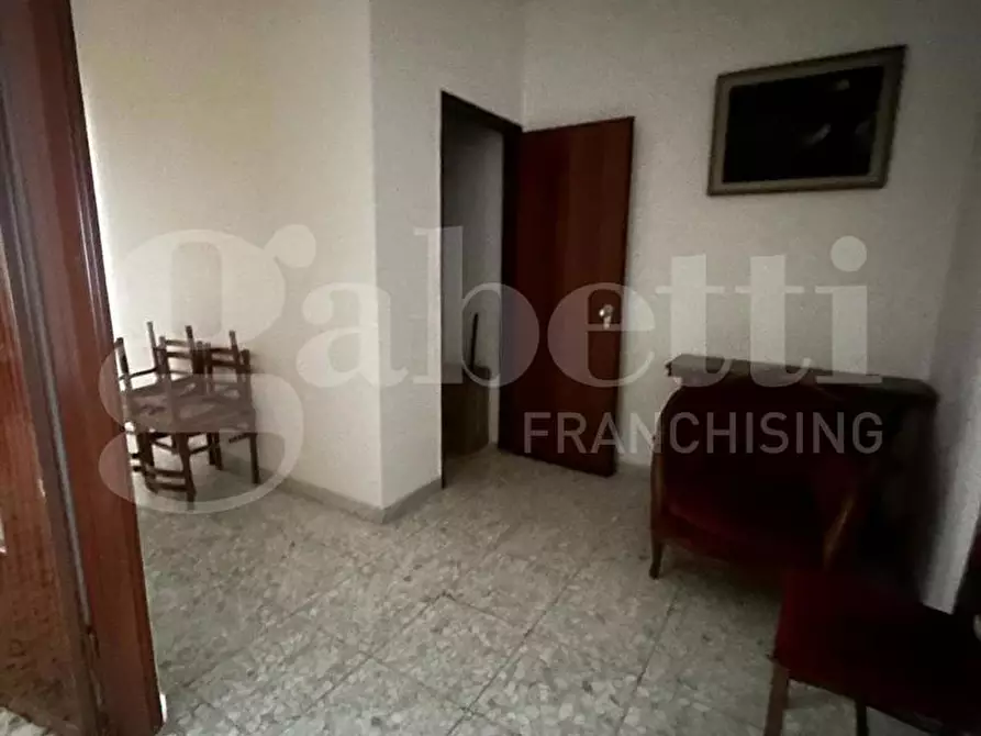 Immagine 10 di Appartamento in vendita  in Via Viterbo a Ostuni