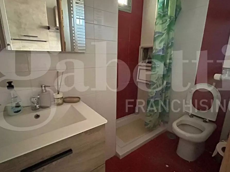 Immagine 9 di Appartamento in vendita  in Via Felice Cavallotti a Napoli