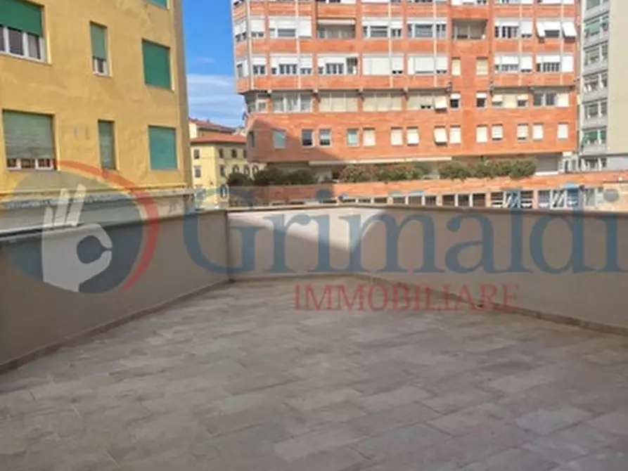 Immagine 7 di Appartamento in vendita  in Piazza attias a Livorno