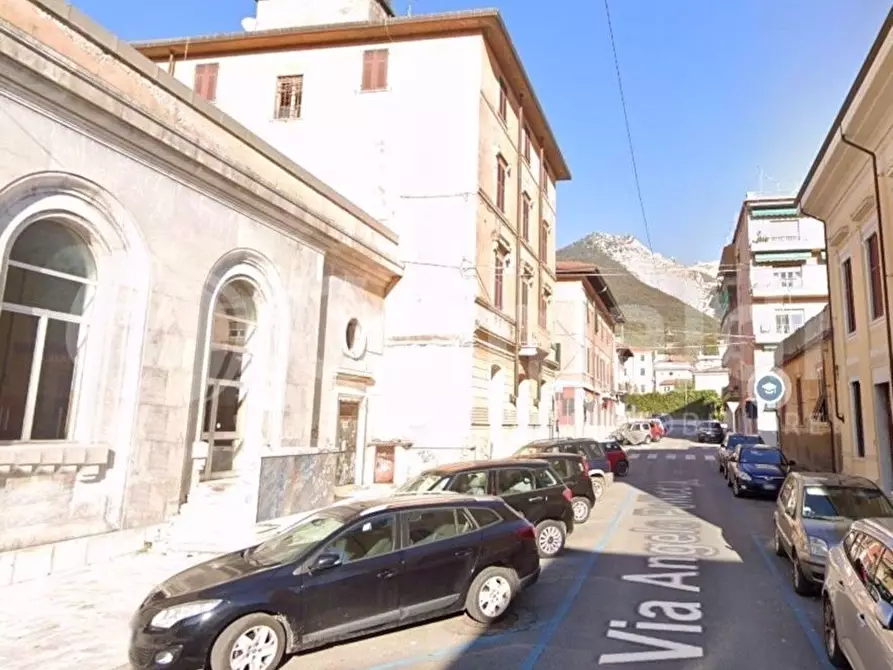 Immagine 7 di Ufficio in vendita  in Via Pelliccia, 2 a Carrara