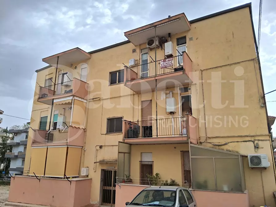 Immagine 1 di Appartamento in vendita  in Via Ducezio, 66 a Ragusa