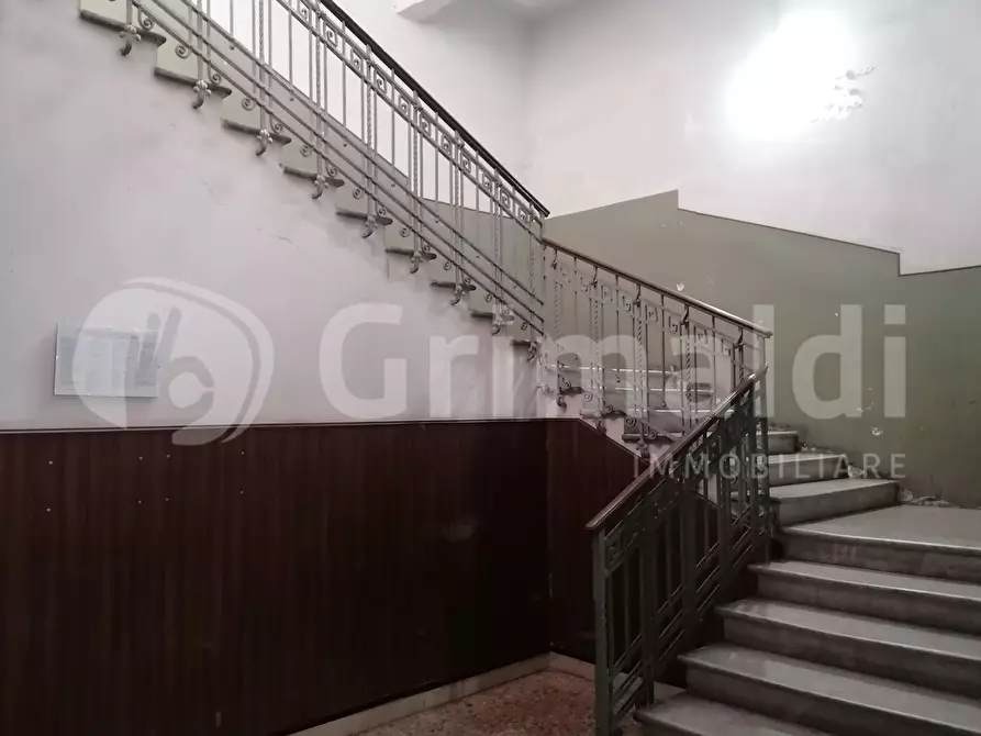 Immagine 4 di Ufficio in affitto  in Via Garibaldi, 150 a Messina