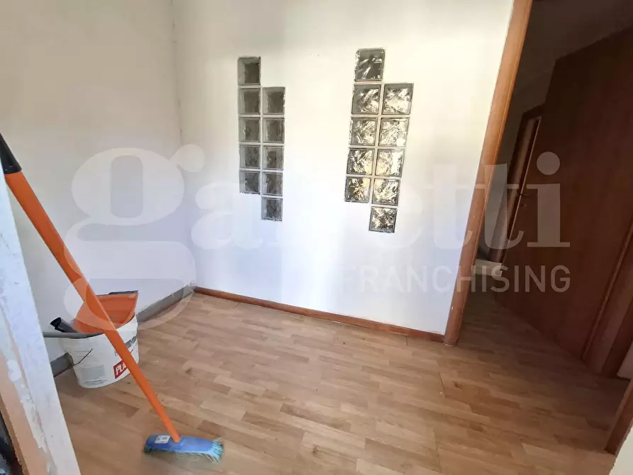 Immagine 11 di Negozio in affitto  in Via Croce Branca, snc a Sora