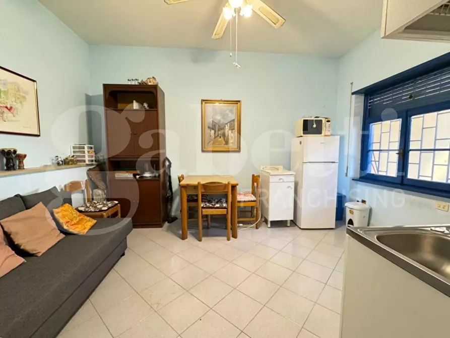 Immagine 15 di Appartamento in vendita  in Via diomede, 69 a Ardea